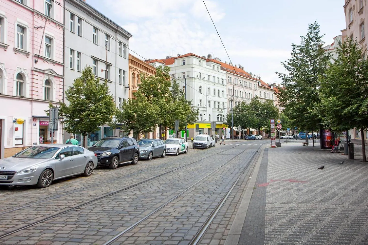 Blueground Vrsovice Private Terrace Equipped Prg-4 Daire Prag